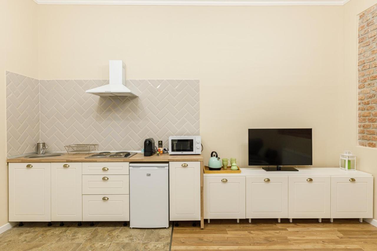 Beautiful Apartment In Heart Of Historical Center Timişoara Exteriör bild